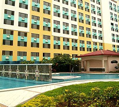 3 Bedroom Condo for sale at Cambridge Village.
